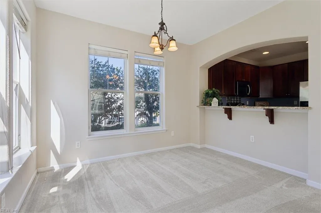 Virginia Beach, Virginia 23462, United States, 3 Bedrooms Bedrooms, ,3 BathroomsBathrooms,Residential,Pending,106429