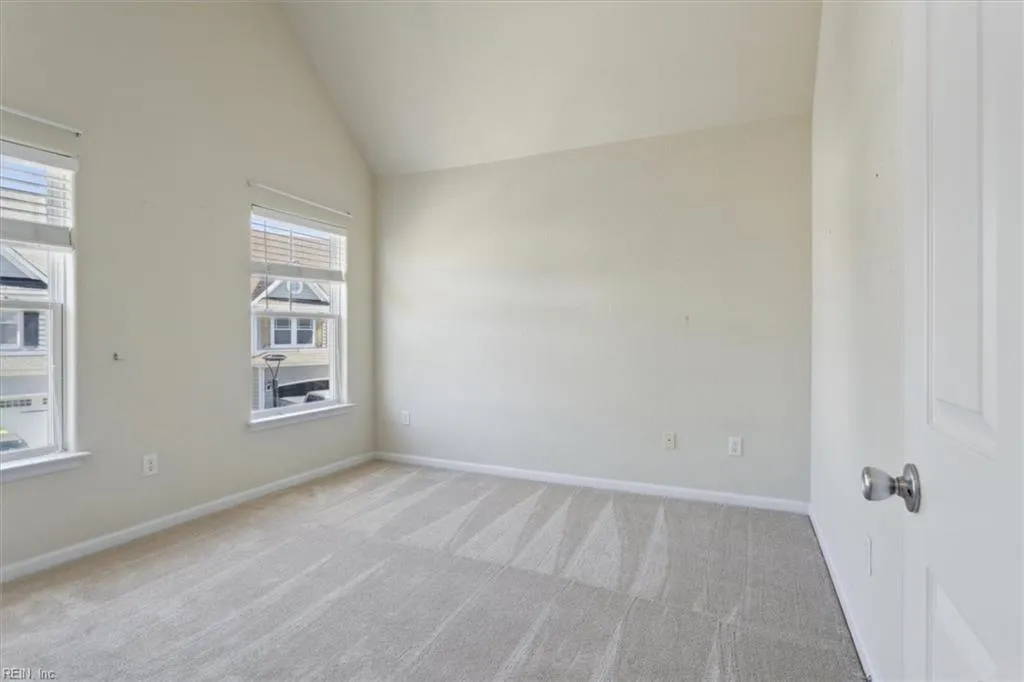 Virginia Beach, Virginia 23462, United States, 3 Bedrooms Bedrooms, ,3 BathroomsBathrooms,Residential,Pending,106429