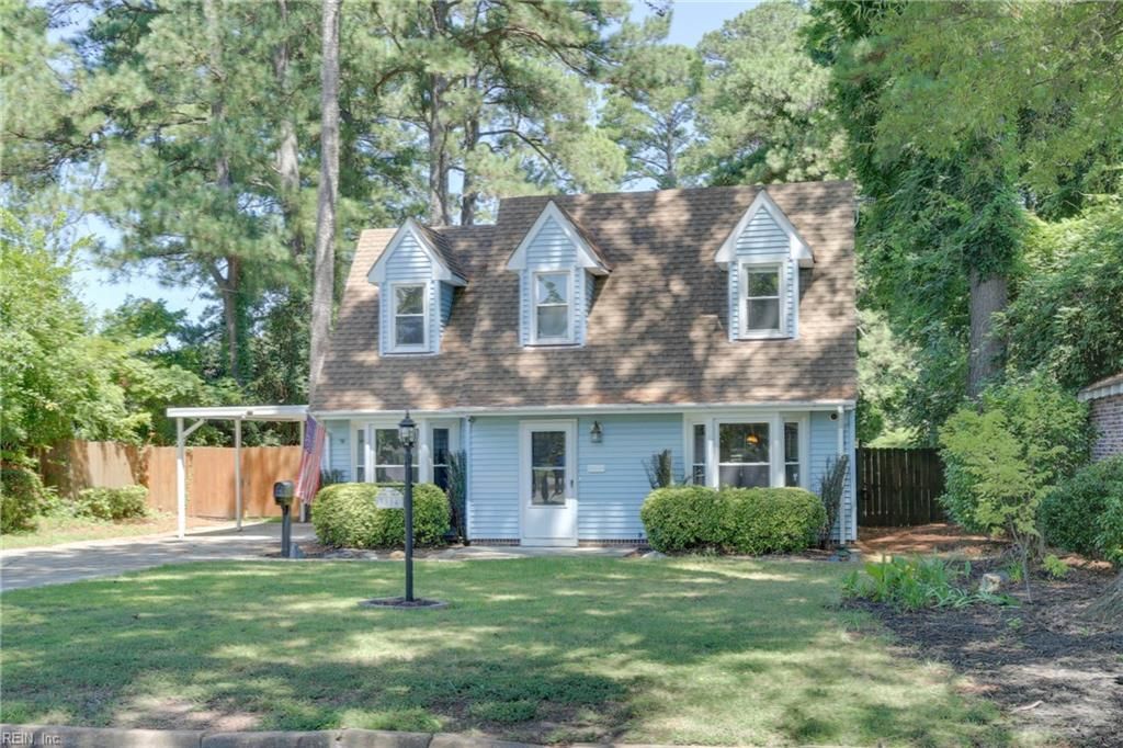 Photo of 3804 Caroline Avenue, Portsmouth, VA 23701 (MLS # 10619633)