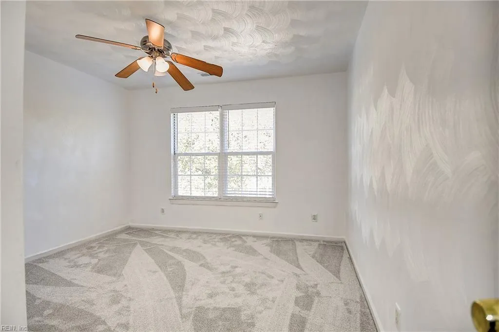 Norfolk, Virginia 23523, United States, 3 Bedrooms Bedrooms, ,3 BathroomsBathrooms,Residential,Active,233684