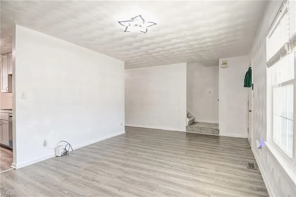 Norfolk, Virginia 23523, United States, 3 Bedrooms Bedrooms, ,3 BathroomsBathrooms,Residential,Active,233684