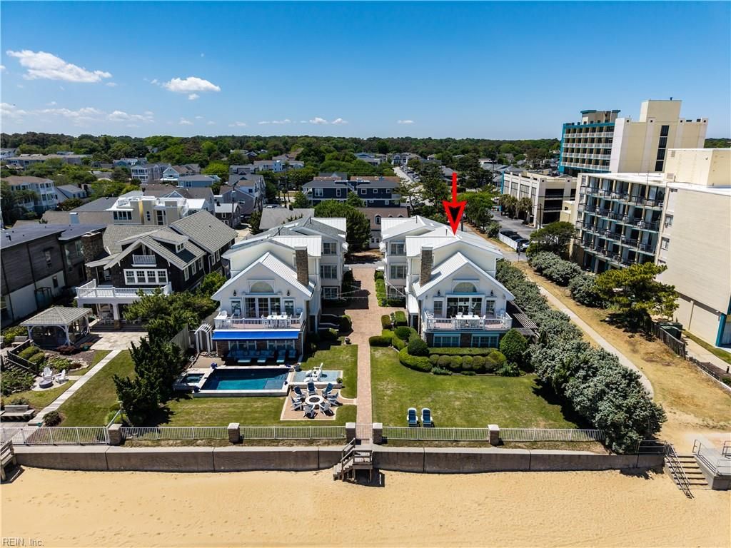 Photo of 5518 Ocean Front Avenue, Virginia Beach, VA 23451 (MLS # 10634713)