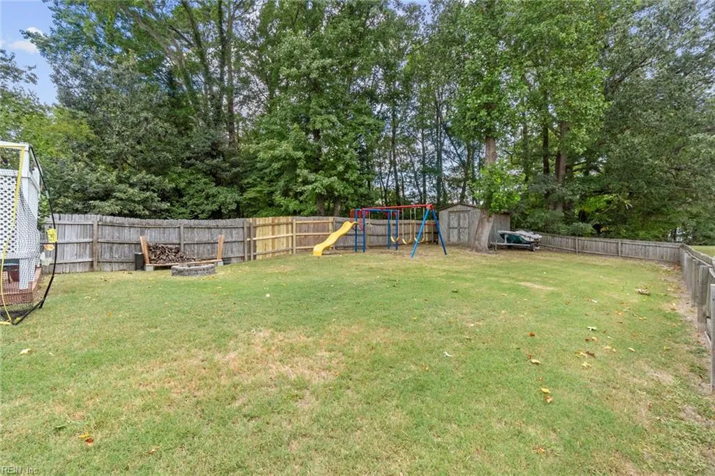 Virginia Beach, Virginia 23454, United States, 4 Bedrooms Bedrooms, ,3 BathroomsBathrooms,Residential,Active,227521