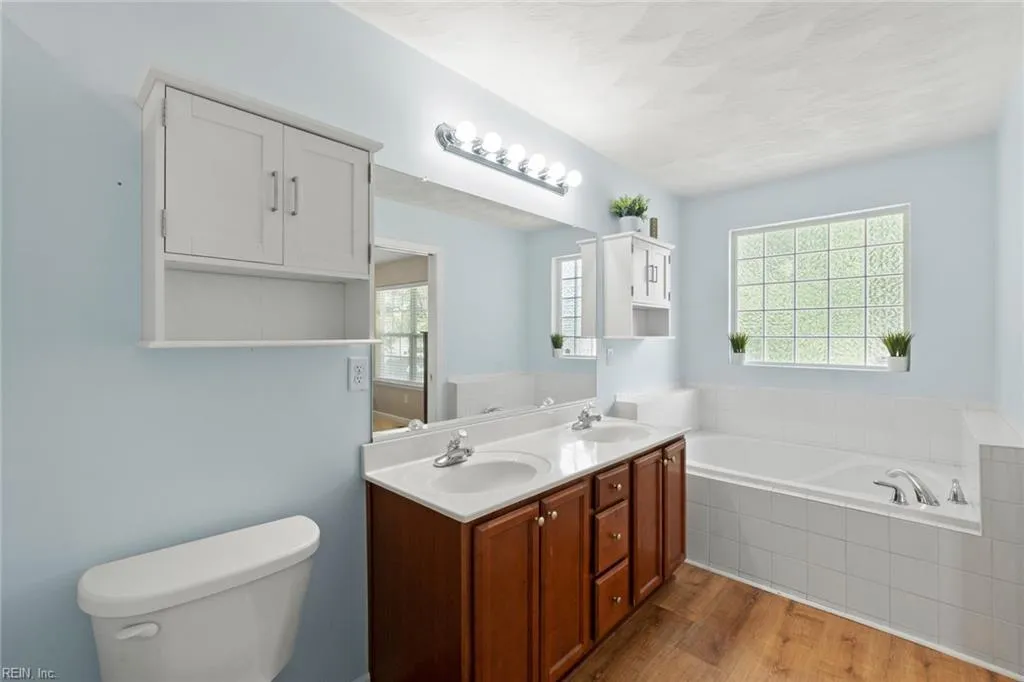 Virginia Beach, Virginia 23454, United States, 4 Bedrooms Bedrooms, ,3 BathroomsBathrooms,Residential,Active,227521