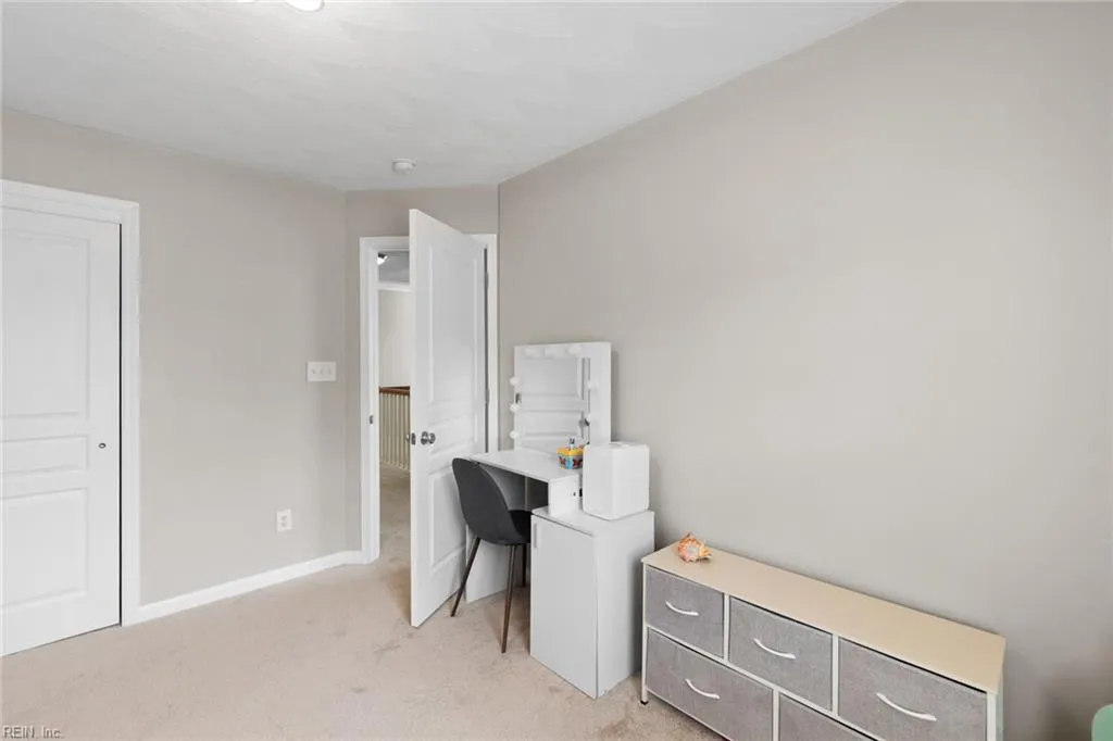 Virginia Beach, Virginia 23454, United States, 4 Bedrooms Bedrooms, ,3 BathroomsBathrooms,Residential,Active,227521