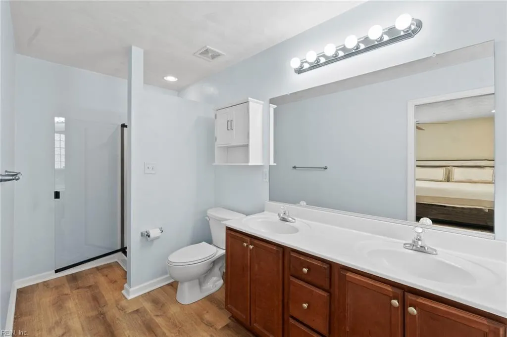 Virginia Beach, Virginia 23454, United States, 4 Bedrooms Bedrooms, ,3 BathroomsBathrooms,Residential,Active,227521