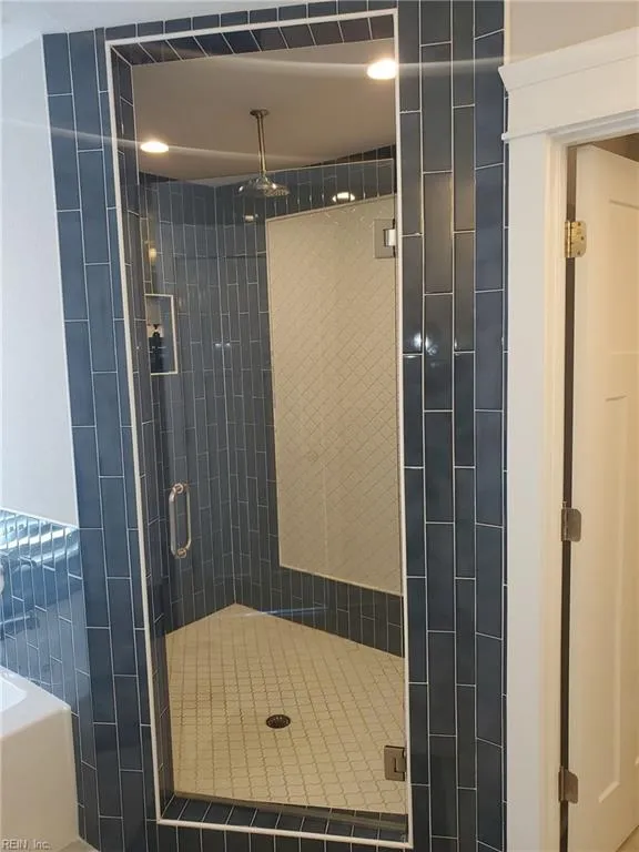 Norfolk, Virginia 23503, United States, 4 Bedrooms Bedrooms, ,4 BathroomsBathrooms,Residential,Active,2404