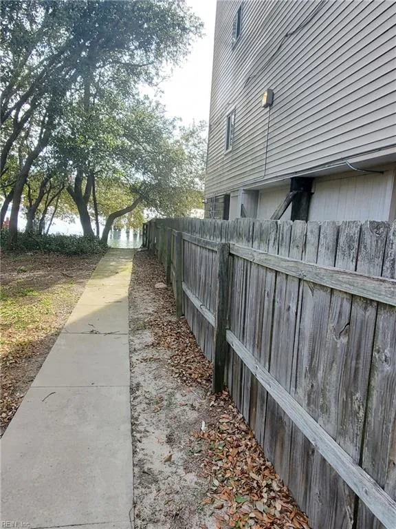 Norfolk, Virginia 23503, United States, 4 Bedrooms Bedrooms, ,4 BathroomsBathrooms,Residential,Active,2404