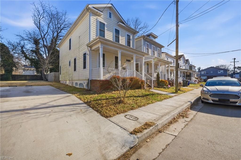 Photo of 942 Sutton Street, Norfolk, VA 23504 (MLS # 10611286)