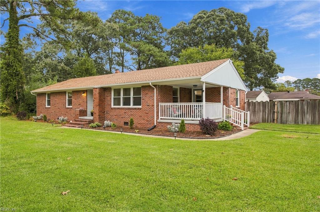 Photo of 400 Kay Road, Portsmouth, VA 23701 (MLS # 10655040)