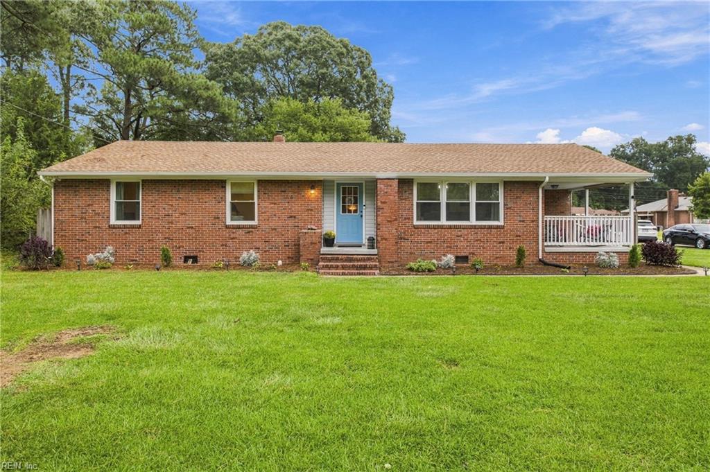 Photo of 400 Kay Road, Portsmouth, VA 23701 (MLS # 10655040)