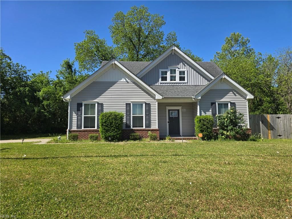Photo of 1304 Canal Drive, Chesapeake, VA 23323 (MLS # 10630926)