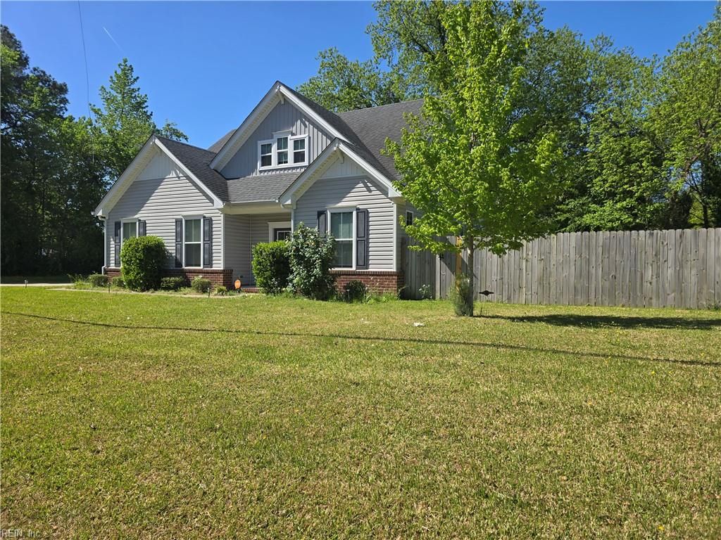 Photo of 1304 Canal Drive, Chesapeake, VA 23323 (MLS # 10630926)