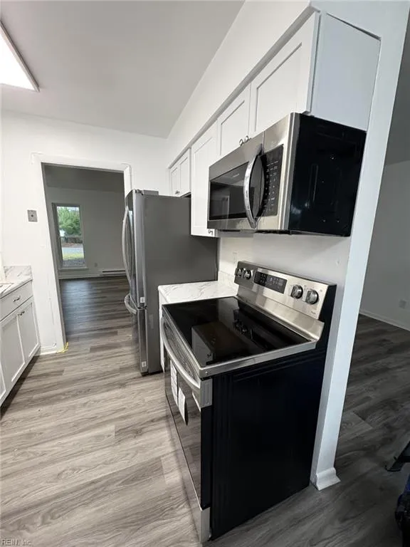 Virginia Beach, Virginia 23451, United States, 3 Bedrooms Bedrooms, ,2 BathroomsBathrooms,Residential,Active,238451