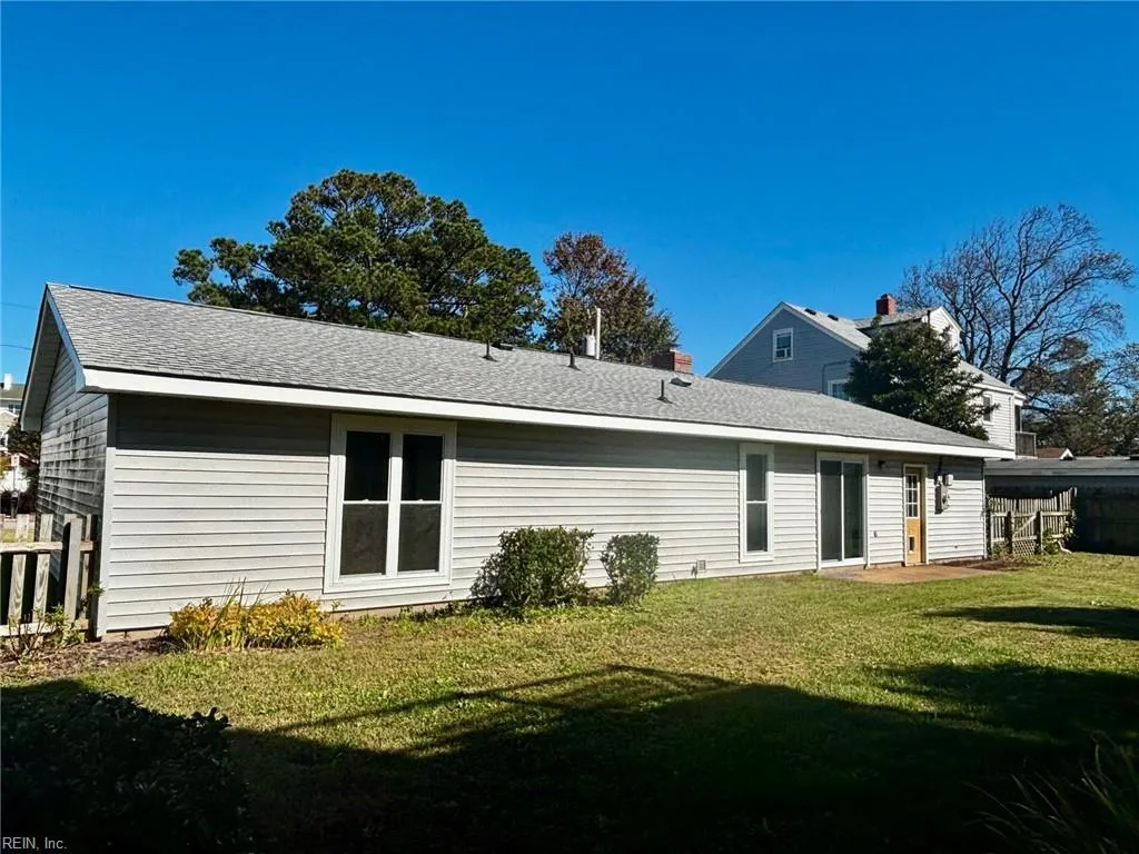 Virginia Beach, Virginia 23451, United States, 3 Bedrooms Bedrooms, ,2 BathroomsBathrooms,Residential,Active,238451