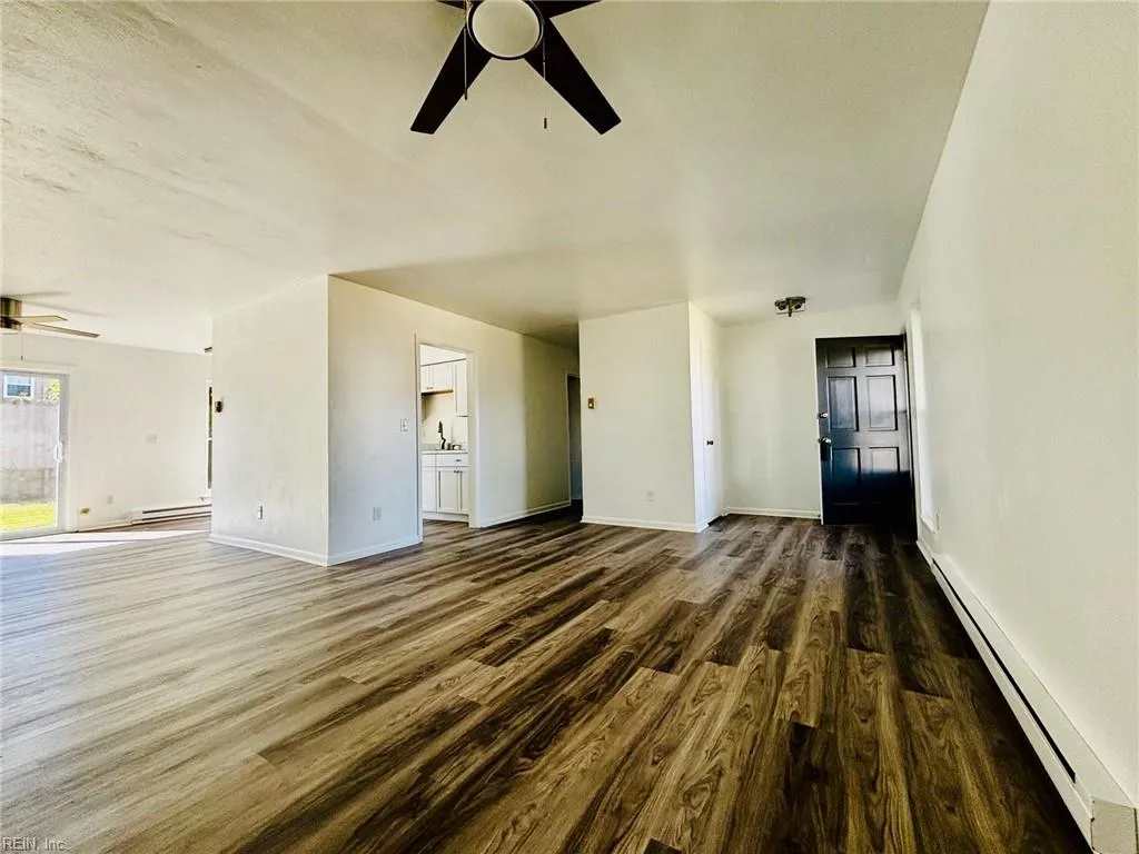 Virginia Beach, Virginia 23451, United States, 3 Bedrooms Bedrooms, ,2 BathroomsBathrooms,Residential,Active,238451