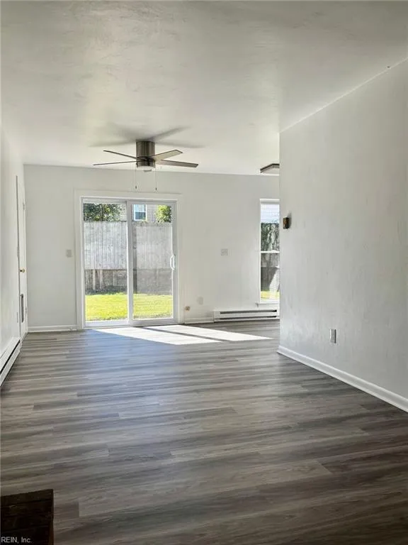 Virginia Beach, Virginia 23451, United States, 3 Bedrooms Bedrooms, ,2 BathroomsBathrooms,Residential,Active,238451