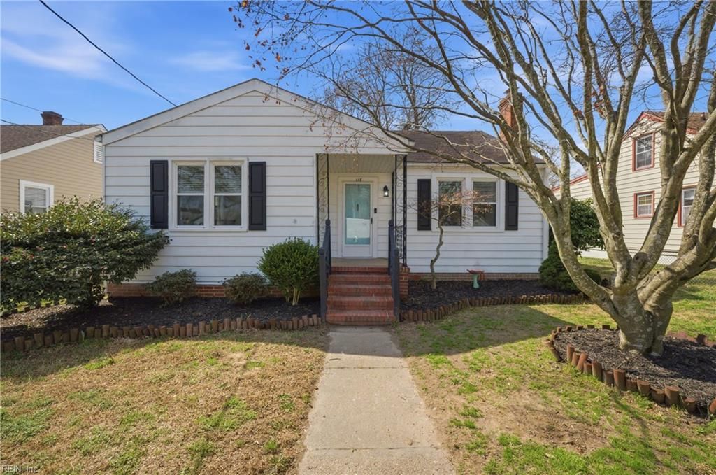 Photo of 118 Primrose Avenue, Hampton, VA 23663 (MLS # 10624583)
