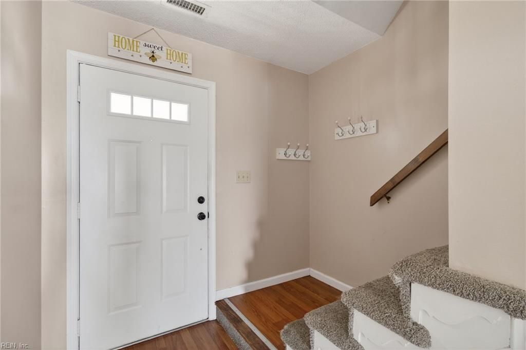 Photo of 1545 Fairfax Drive, Virginia Beach, VA 23453 (MLS # 10633497)