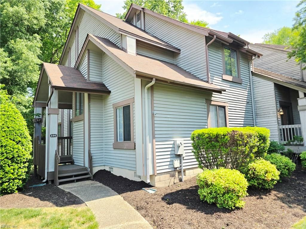 Photo of 220 Misty Pointe Lane, Newport News, VA 23603 (MLS # 10631461)