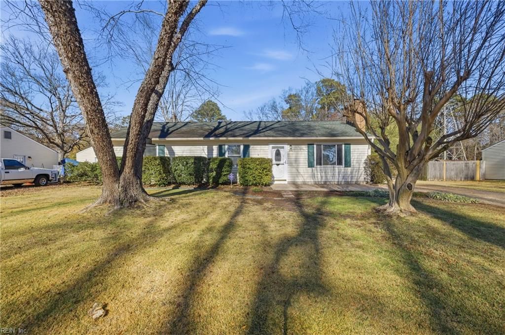 Photo of 1616 Woodbriar Lane, Chesapeake, VA 23323 (MLS # 10613062)