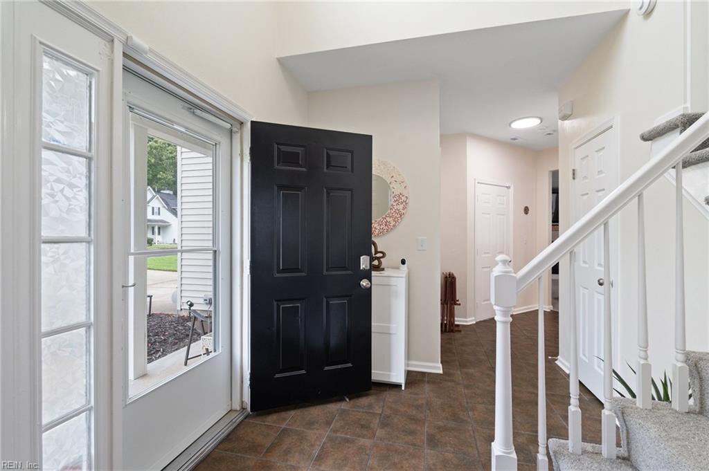 302 Peachwood CT