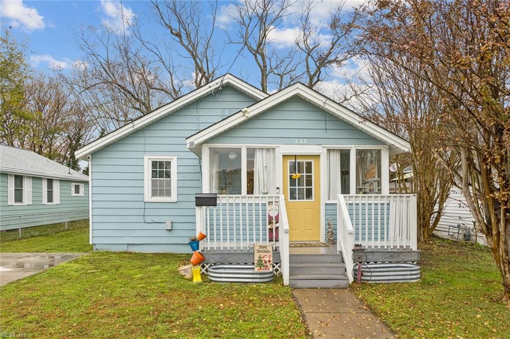 Photo of 532 Slater Avenue, Hampton, VA 23664 (MLS # 10612781)