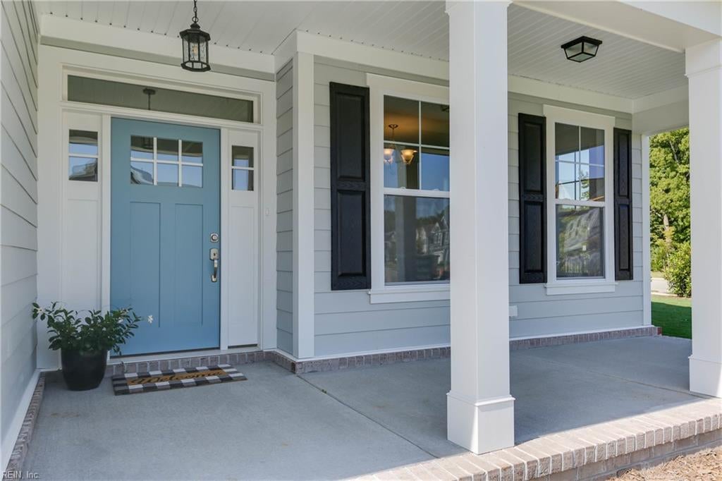 Photo of 117 Bear Ridge Run, Yorktown, VA 23690 (MLS # 10659142)