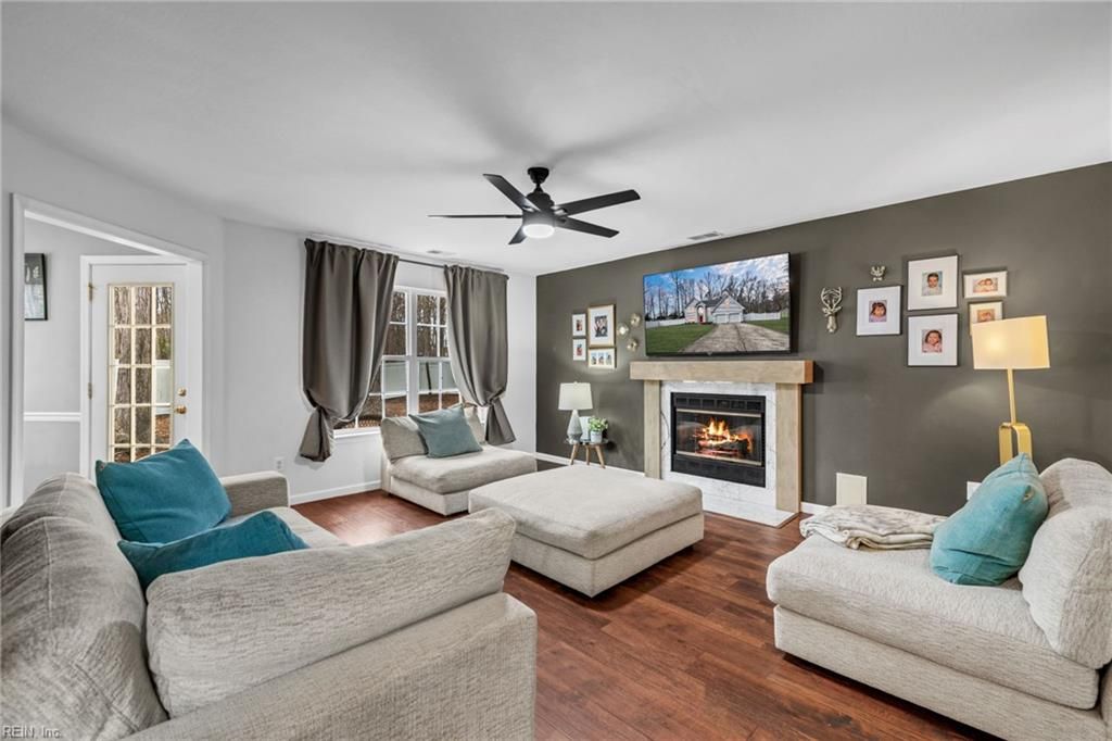 Photo of 821 Shipton Court, Chesapeake, VA 23320 (MLS # 10620958)