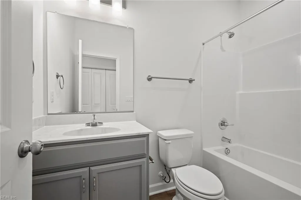 Suffolk, Virginia 23435, United States, 3 Bedrooms Bedrooms, ,3 BathroomsBathrooms,Residential,Pending,125577