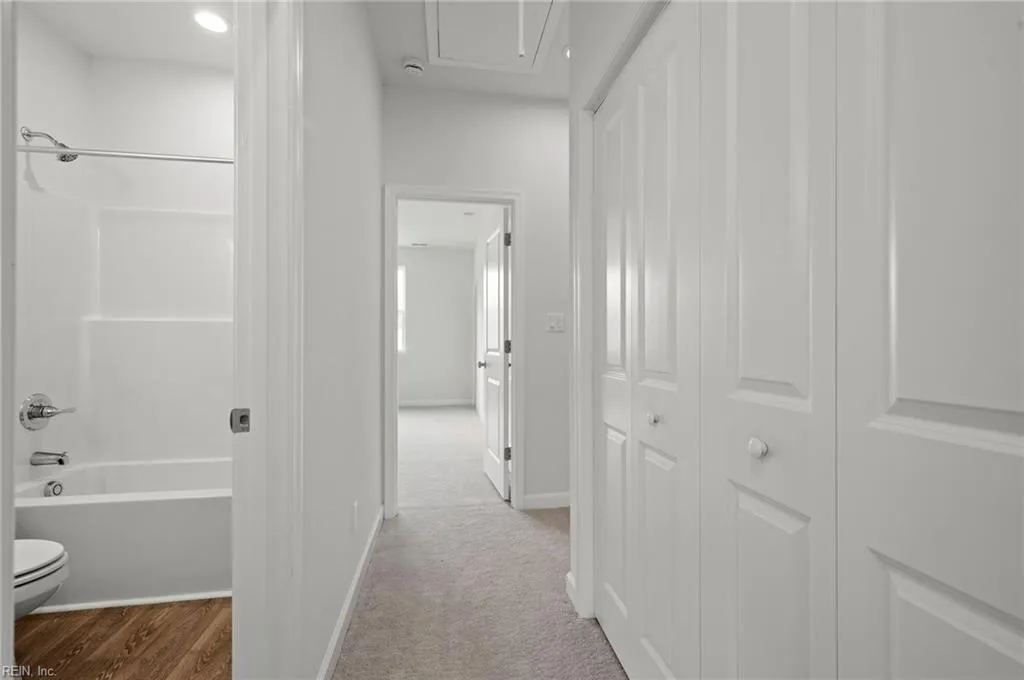 Suffolk, Virginia 23435, United States, 3 Bedrooms Bedrooms, ,3 BathroomsBathrooms,Residential,Pending,125577