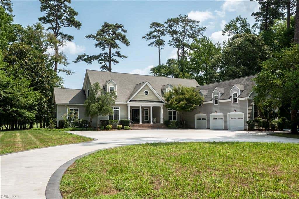Photo of 121 Pinewood Road, Virginia Beach, VA 23451 (MLS # 10644167)
