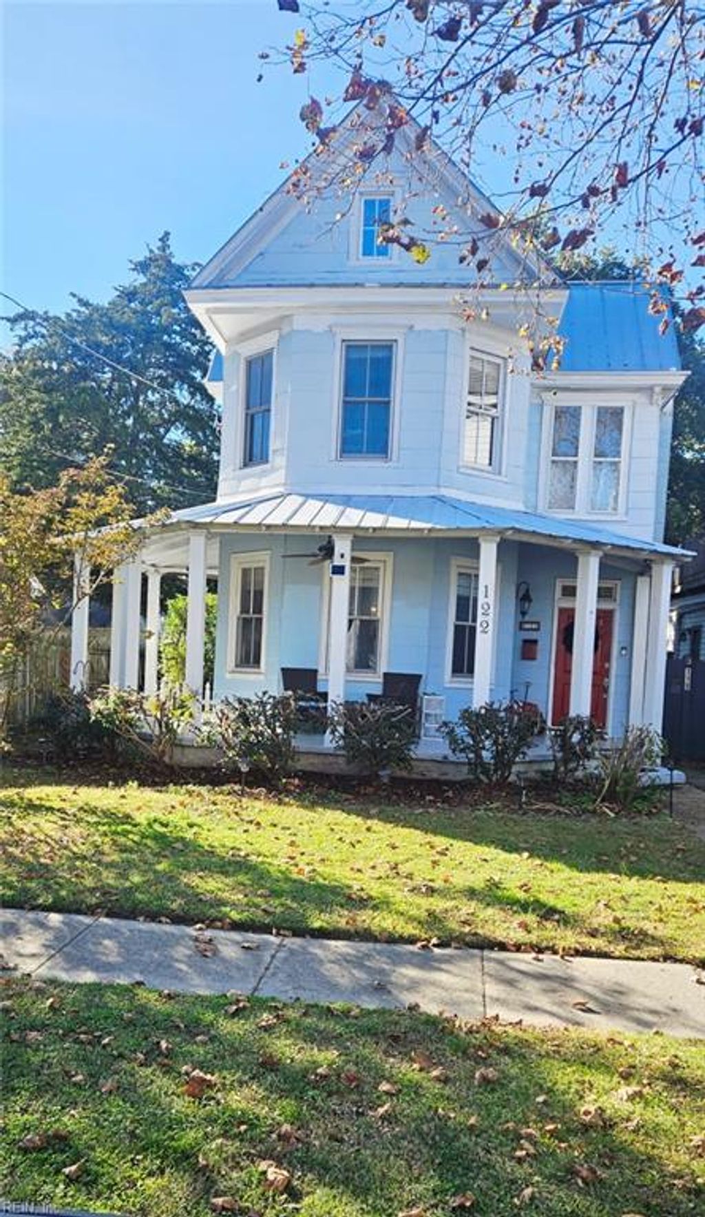 Photo of 122 Maryland Avenue, Portsmouth, VA 23707 (MLS # 10609030)