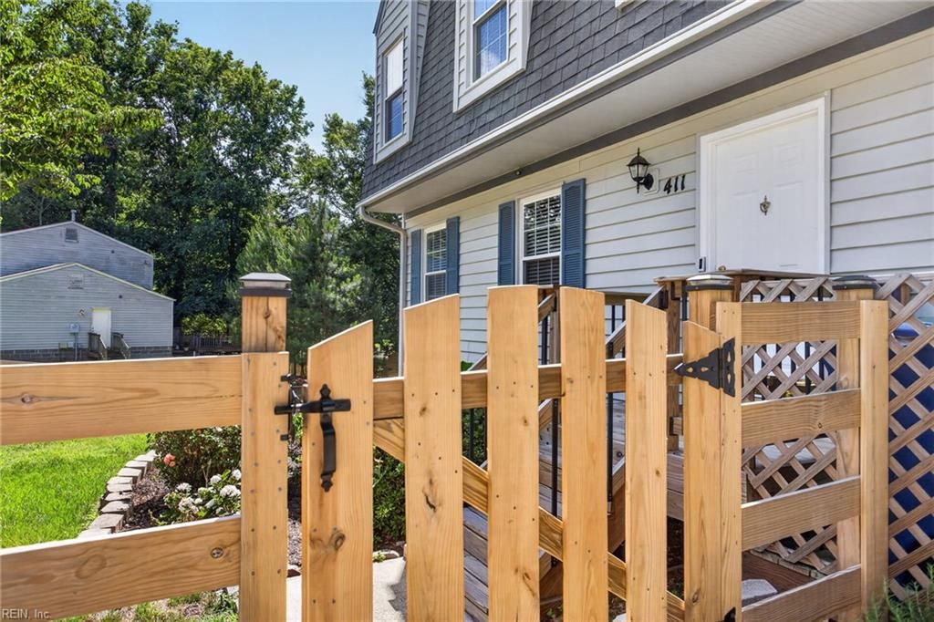 Photo of 411 Marlboro Road, Newport News, VA 23602 (MLS # 10637707)
