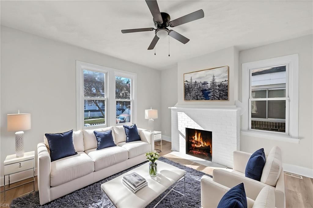 Photo of 624 W 28th Street, Norfolk, VA 23508 (MLS # 10612404)