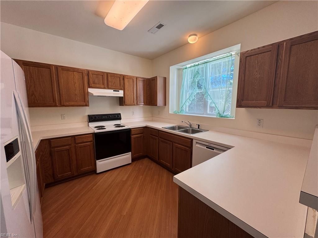 Photo of 223 Southlake Place, Newport News, VA 23602 (MLS # 10606740)