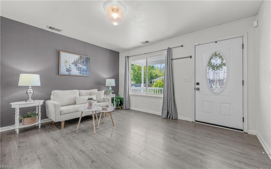 Photo of 1424 Ellis Avenue, Virginia Beach, VA 23455 (MLS # 10629523)