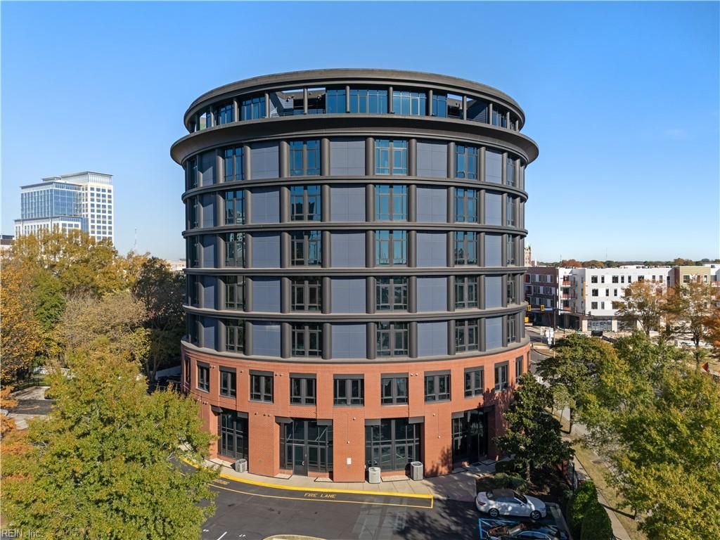 Photo of 415 St Pauls Boulevard #105, Norfolk, VA 23510 (MLS # 10609125)