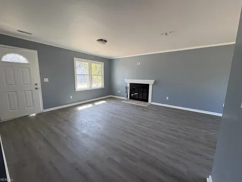 MLS: 10583972