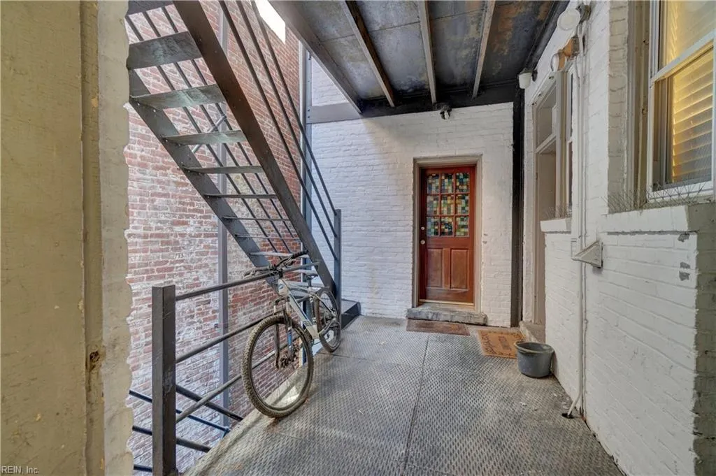 Norfolk, Virginia 23517, United States, 1 Bedroom Bedrooms, ,1 BathroomBathrooms,Residential,Active,197980