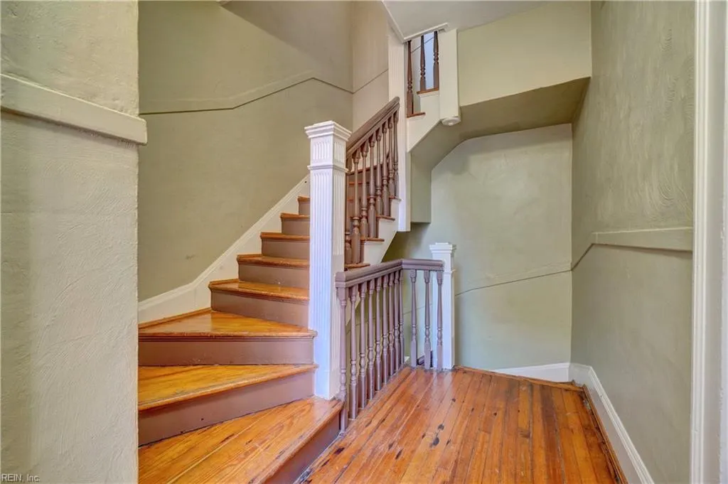 Norfolk, Virginia 23517, United States, 1 Bedroom Bedrooms, ,1 BathroomBathrooms,Residential,Active,197980