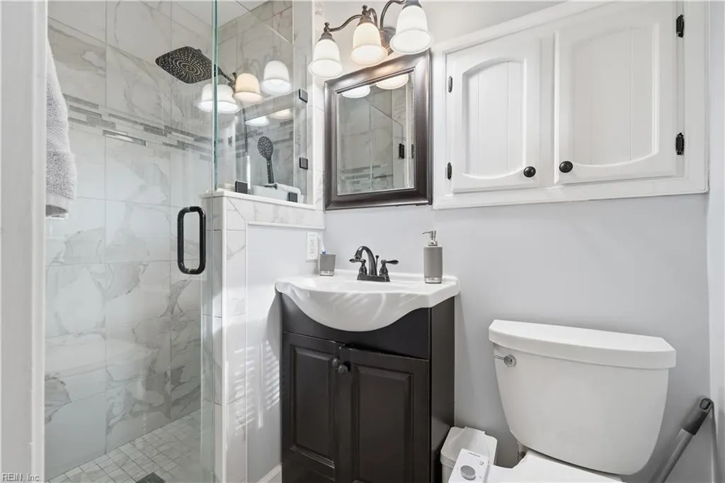 Virginia Beach, Virginia 23464, United States, 4 Bedrooms Bedrooms, ,2 BathroomsBathrooms,Residential,Active,256912