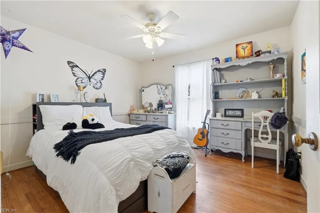 Virginia Beach, Virginia 23464, United States, 4 Bedrooms Bedrooms, ,2 BathroomsBathrooms,Residential,Active,256912