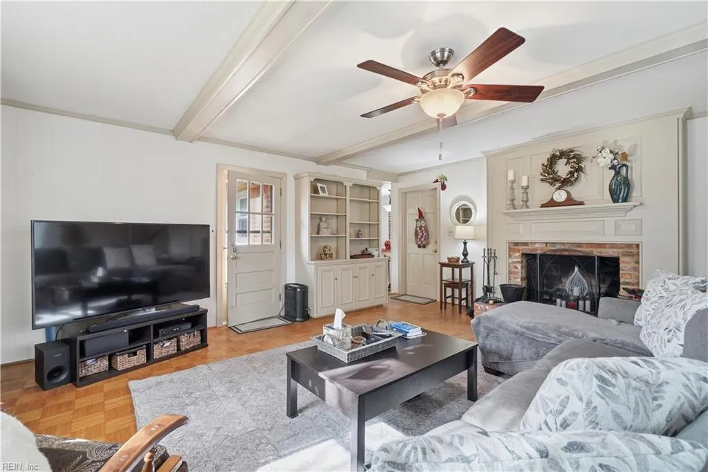 Virginia Beach, Virginia 23464, United States, 4 Bedrooms Bedrooms, ,2 BathroomsBathrooms,Residential,Active,256912