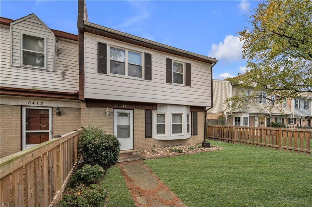 Photo of 6413 Stoney Point S, Norfolk, VA 23502 (MLS # 10659259)