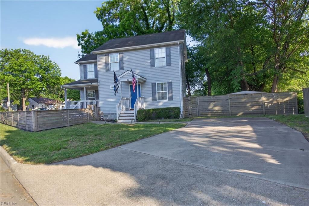 Photo of 11 Knox Place, Hampton, VA 23669 (MLS # 10635766)