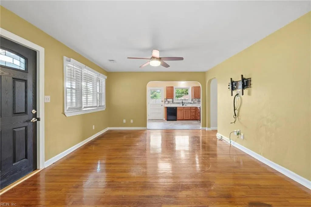 Chesapeake, Virginia 23323, United States, 3 Bedrooms Bedrooms, ,2 BathroomsBathrooms,Residential,Active,158043