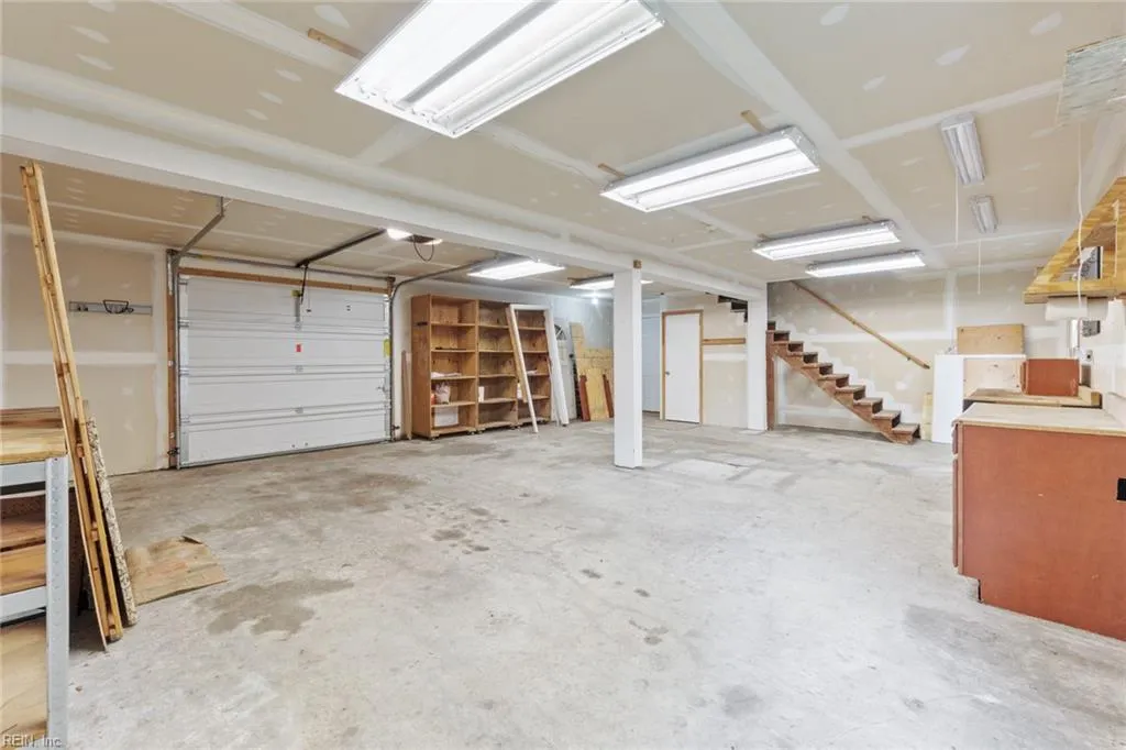 Chesapeake, Virginia 23323, United States, 3 Bedrooms Bedrooms, ,2 BathroomsBathrooms,Residential,Active,158043