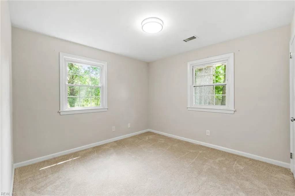 Chesapeake, Virginia 23323, United States, 3 Bedrooms Bedrooms, ,2 BathroomsBathrooms,Residential,Active,158043