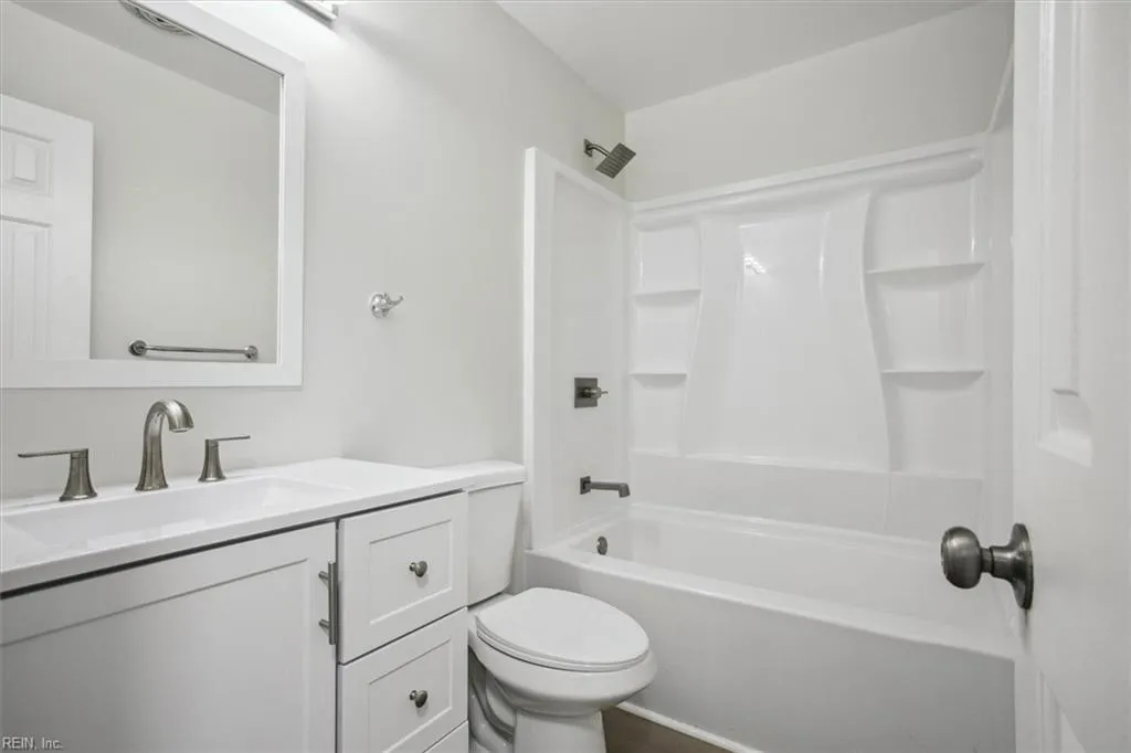 Hampton, Virginia 23669, United States, 5 Bedrooms Bedrooms, ,3 BathroomsBathrooms,Residential,Active,78175